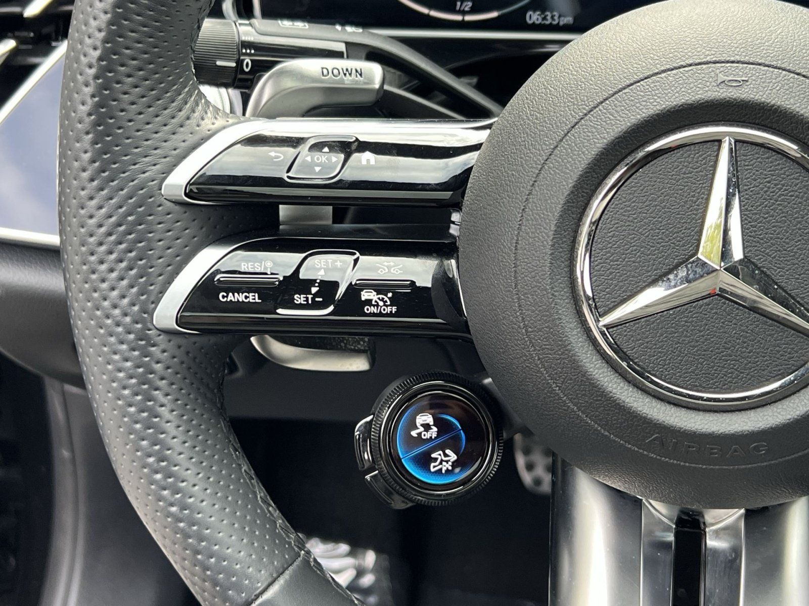 Certified 2025 Mercedes-Benz E 53 AMG e 4MATIC Sedan w/ Multicontour Seating Package image 38