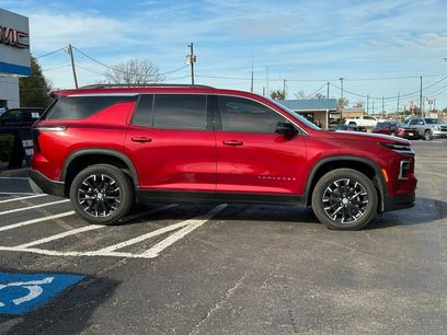 New 2026 Chevrolet Traverse LT w/ Sun and Wheel Package