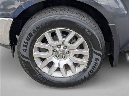 Used 2012 Nissan Frontier 4x4 Crew Cab image 21