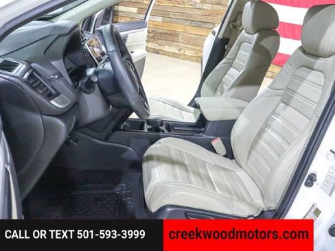 Used 2019 Honda CR-V LX image 9