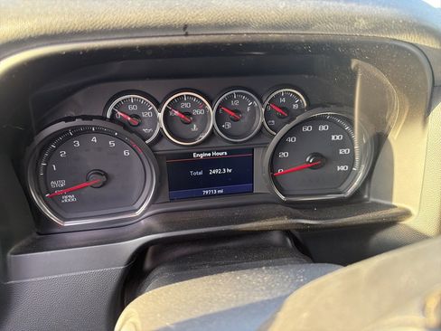 Used 2019 Chevrolet Silverado 1500 LT Trail Boss image 9