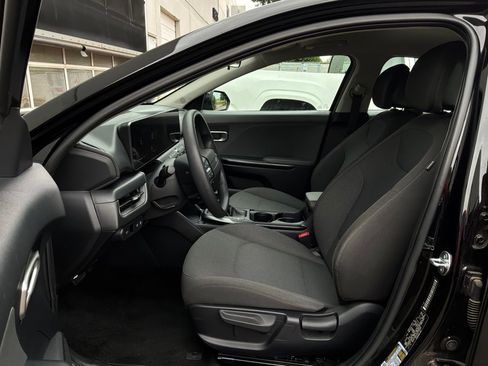 Used 2025 Kia K4 FWD image 10