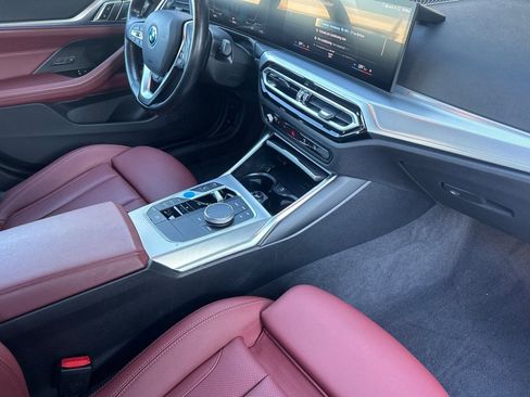 Used 2023 BMW i4 eDrive35 w/ Premium Package image 31