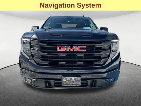 Used 2025 GMC Sierra 1500 Elevation image 4