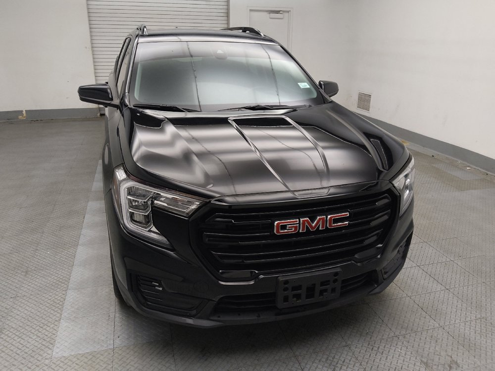 Used 2022 GMC Terrain SLE w/ Elevation Edition FWD image 14