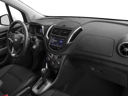 Used 2016 Chevrolet Trax LTZ w/ Midnight Edition AWD/4WD image 19
