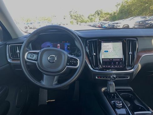 Used 2023 Volvo S60 T8 Plus AWD/4WD image 15