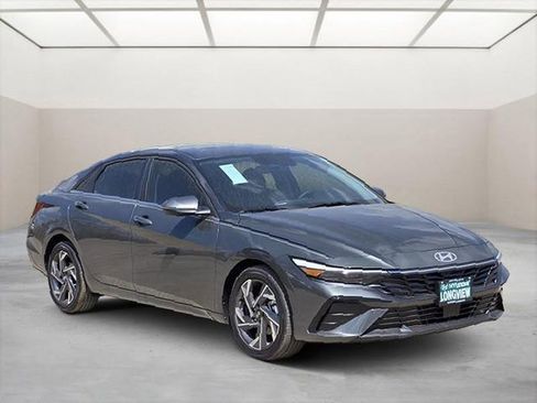 New 2026 Hyundai Elantra Limited FWD image 1