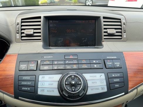 Used 2007 INFINITI M35 x w/ Technology Pkg AWD/4WD image 7