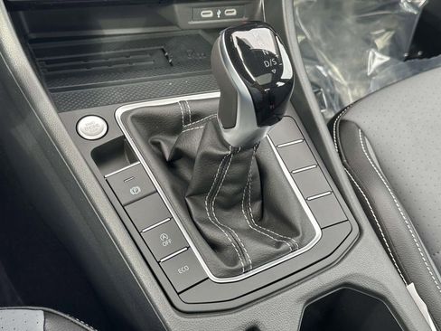 New 2026 Volkswagen Jetta SE image 24