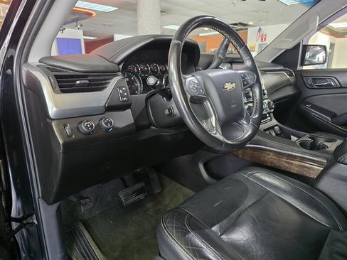 Used 2015 Chevrolet Suburban LT AWD/4WD image 8
