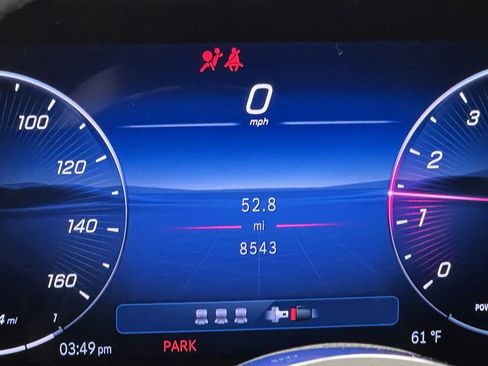 Certified 2025 Mercedes-Benz GLC 300 4MATIC image 29