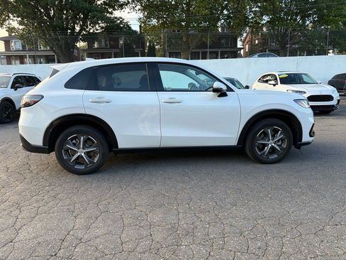 Used 2024 Honda HR-V EX-L image 7