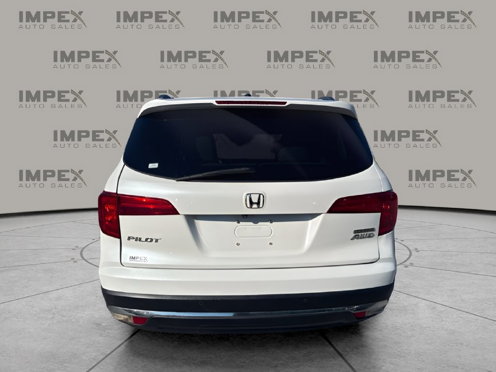 Used 2017 Honda Pilot Touring image 4