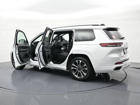 Used 2023 Jeep Grand Cherokee L Overland AWD/4WD image 26