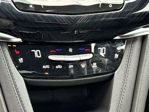 New 2025 Cadillac XT6 Premium Luxury image 13