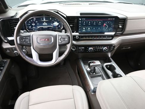 Used 2024 GMC Sierra 1500 SLT w/ SLT Premium Plus Package image 15
