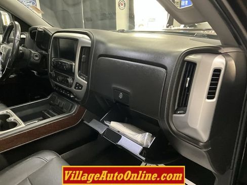 Used 2018 GMC Sierra 1500 SLT AWD/4WD image 39