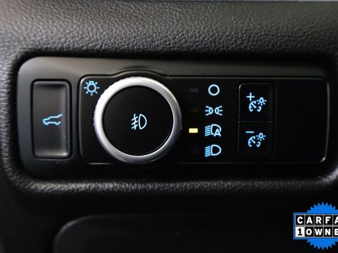 Used 2023 Ford Explorer XLT w/ Equipment Group 202A image 33