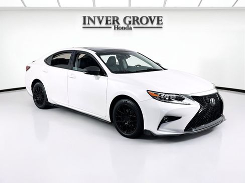 Used 2018 Lexus ES 350 w/ Premier Package image 3