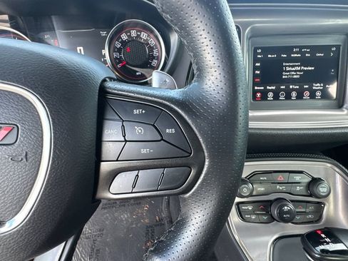 Used 2023 Dodge Challenger R/T image 20
