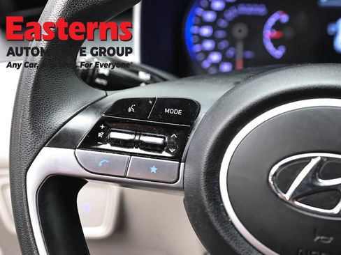 Used 2022 Hyundai Tucson SEL image 15