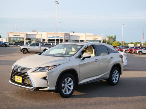 Used 2017 Lexus RX 350 AWD w/ Premium Package image 3
