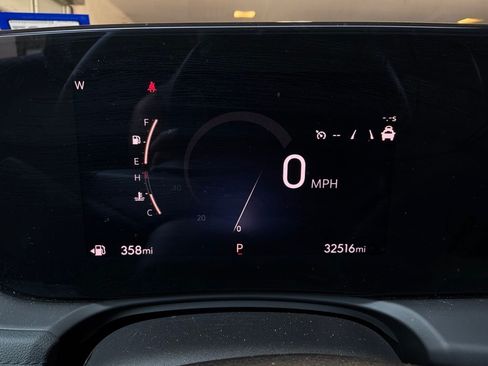 Used 2025 Buick Encore GX Preferred FWD image 36