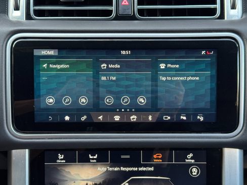 Used 2018 Land Rover Range Rover HSE image 27