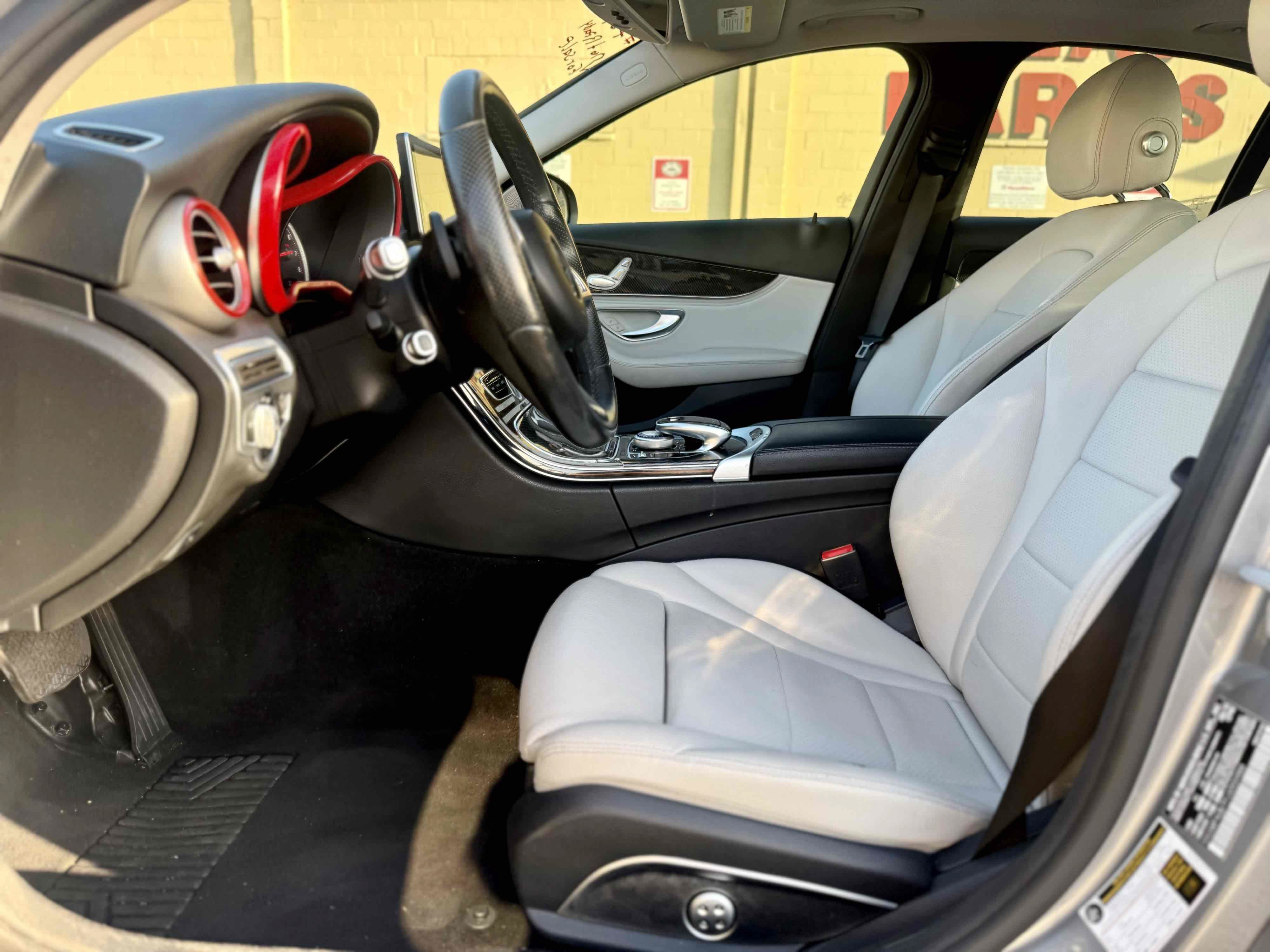 Used 2015 Mercedes-Benz C 300 Sedan image 16