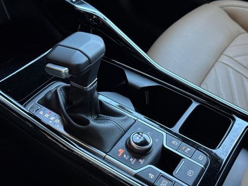 New 2026 Kia Sorento SX Prestige w/ Olive Brown Leather Package image 26