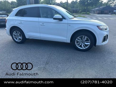 Used 2022 Audi Q5 2.0T Premium w/ Convenience Package AWD/4WD image 3