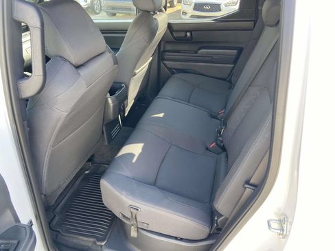 Used 2025 Toyota Tacoma SR5 AWD/4WD image 19