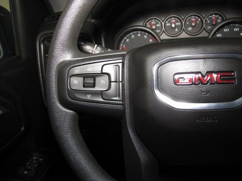 Used 2023 GMC Sierra 1500 Pro w/ Graphite Edition image 5