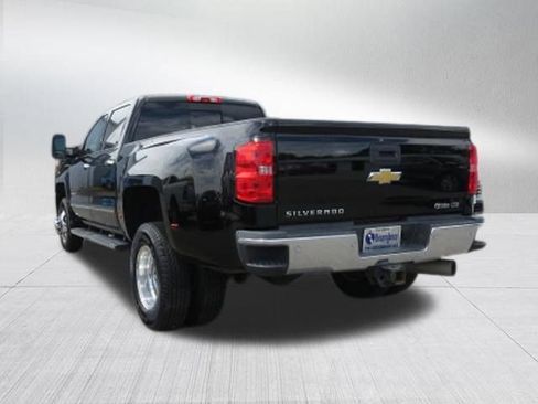 Used 2015 Chevrolet Silverado 3500 LTZ AWD/4WD image 6