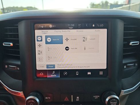 Used 2022 RAM 2500 Laramie w/ Snow Chief Group AWD/4WD image 21