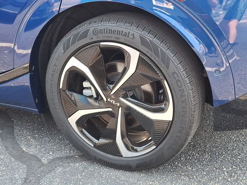Certified 2023 Kia EV6 GT-Line AWD/4WD image 8
