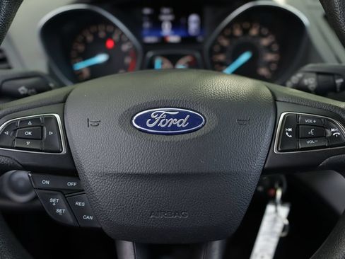 Used 2017 Ford Escape S FWD image 11