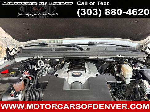 Used 2019 Cadillac Escalade Luxury image 14