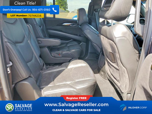 Used 2018 Cadillac Escalade ESV Platinum AWD/4WD image 15