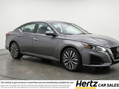 Used 2025 Nissan Altima 2.5 SV