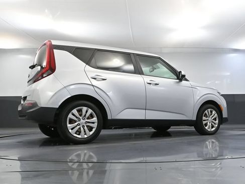Used 2020 Kia Soul LX FWD image 45