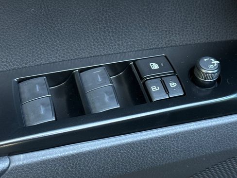 New 2026 Toyota Camry SE FWD image 12