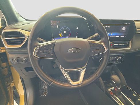 Used 2024 Chevrolet TrailBlazer ACTIV w/ Convenience Package image 11