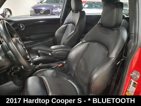 Used 2017 MINI Cooper S image 6
