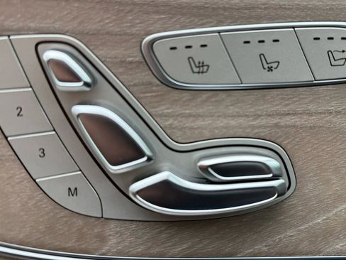 Used 2018 Mercedes-Benz E 400 E 400 Cabriolet 2D image 37