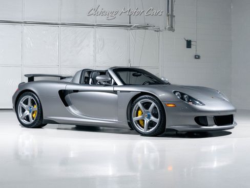 Used 2005 Porsche Carrera GT RWD image 1