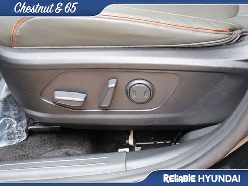 Used 2023 Hyundai Santa Cruz Limited AWD/4WD image 24