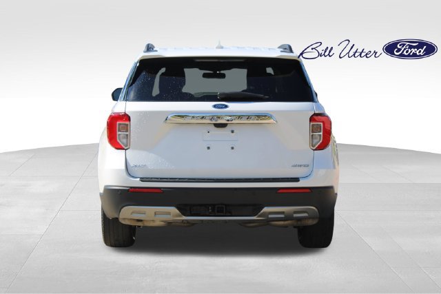 Used 2023 Ford Explorer XLT w/ Equipment Group 202A AWD/4WD image 6