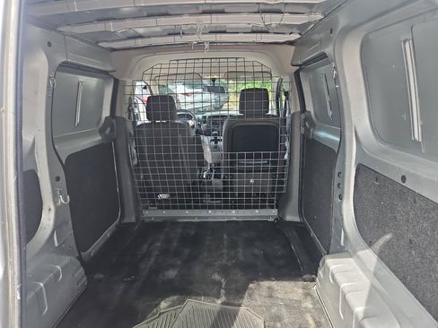 Used 2014 Nissan NV200 SV w/ Exterior Appearance Package FWD image 20